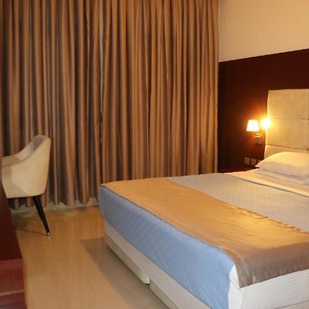 Golden Airport Hotel Djibouti City Exterior foto